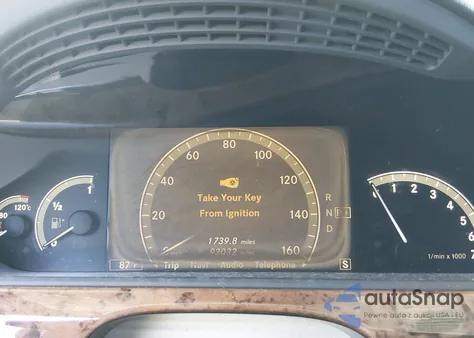 2009 Mercedes-Benz S 550 z USA, uszkodzony, nr VIN WDDNG71X39A255132